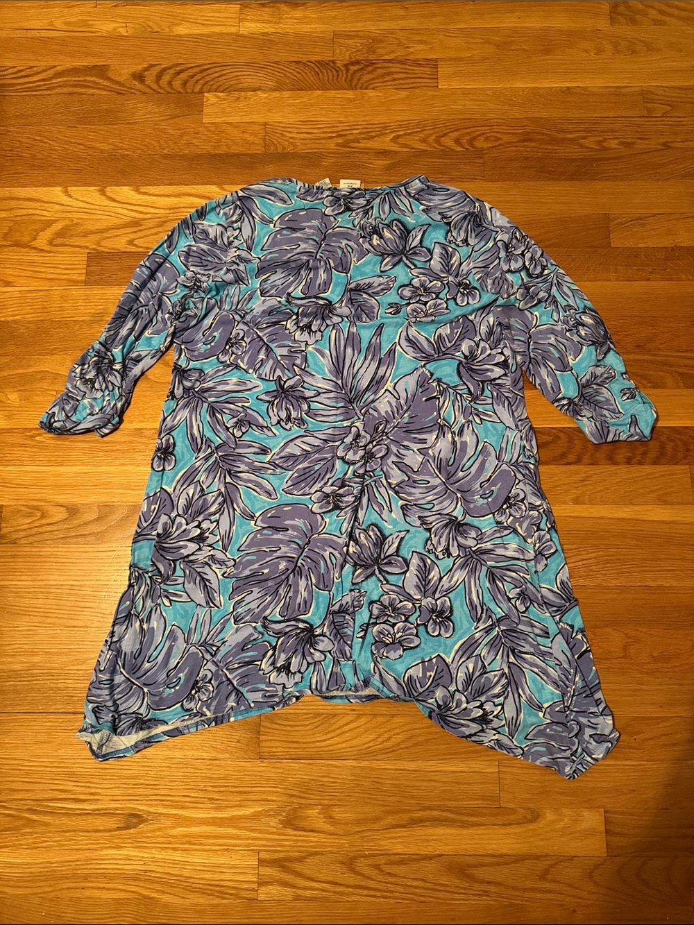 Caribbean Joe shark bite floral dress - Picture 8 of 8